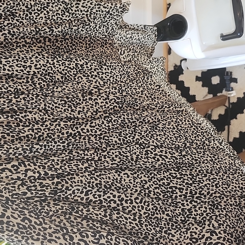 Cheetah Print Dress, Large - Picture 4 of 9